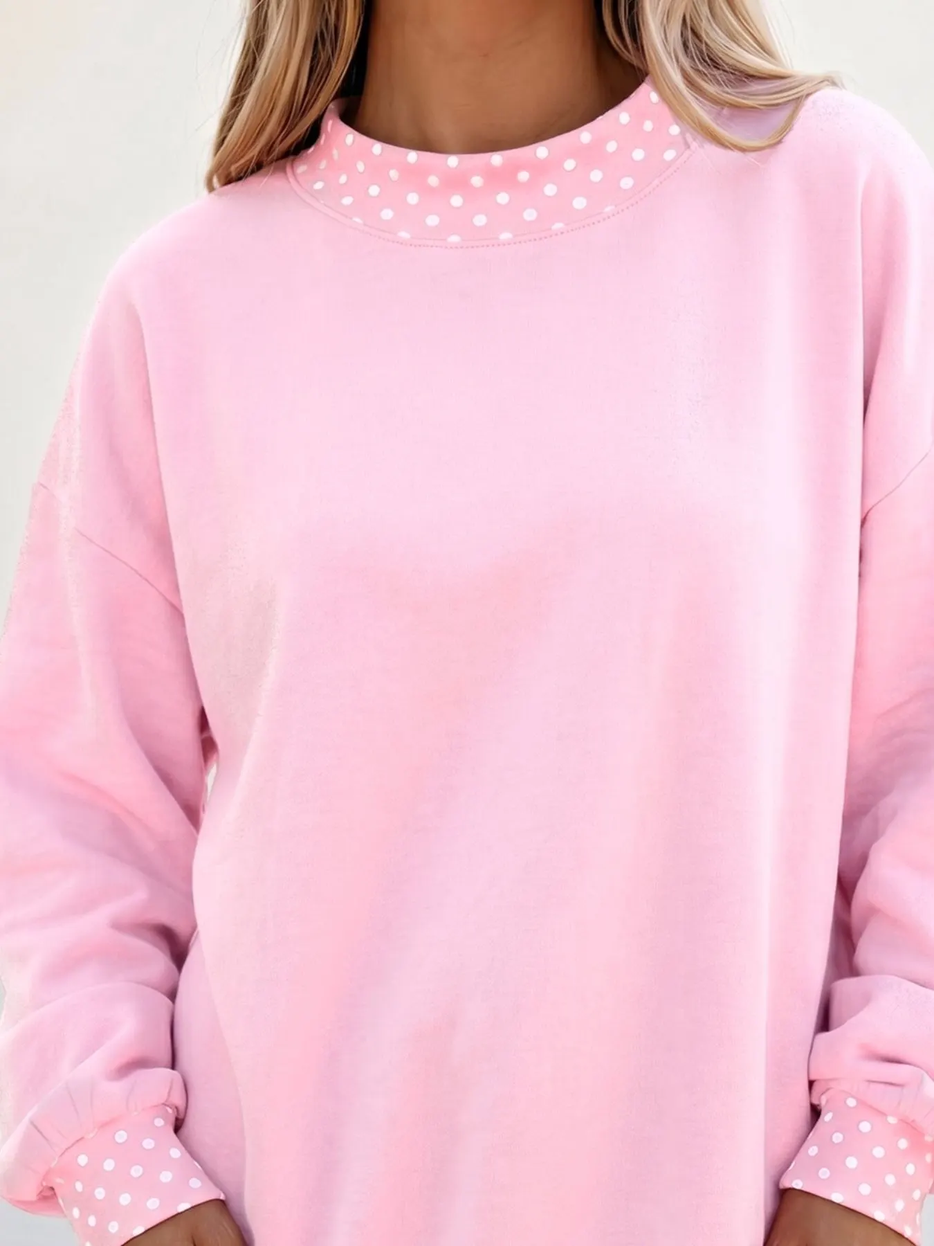 Polka Dot Trim Casual Sweatshirt 2