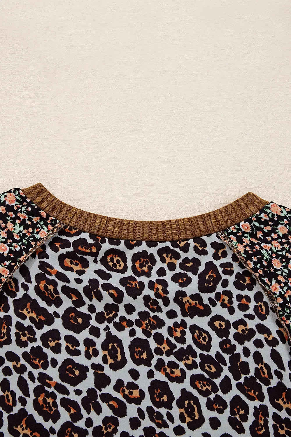 Leopard Floral Print Ribbed Puff Sleeve Patchwork Loose Sweatshirt 8