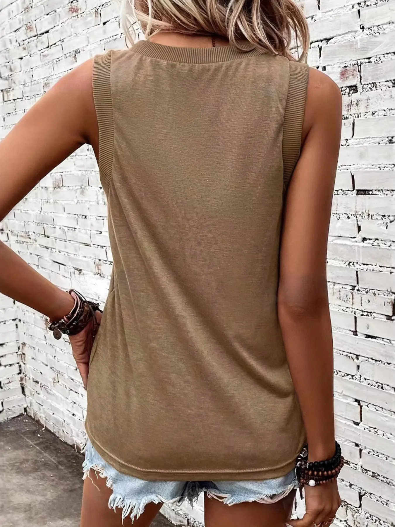 V-Neck Ribbed Trim Tank 18